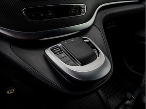 Mercedes-Benz V 250 d EDITION Lang AMG 16 navigation