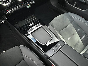 Mercedes-Benz CLA 220 d Coupé AMG Line 12 navigation