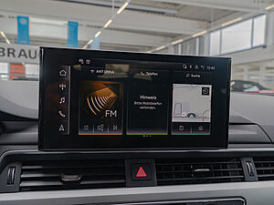 Audi A4 Avant S line 35 TFSI S tronic 19 navigation