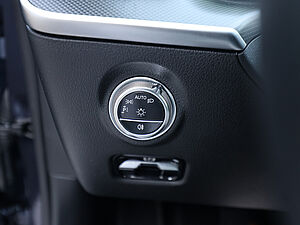 Mercedes-Benz C 200 d Avantgarde Advanced Plus 27 navigation