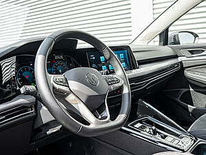 Volkswagen Golf VIII Style 1,5 l eTSI DSG 22 navigation