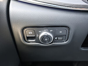 Mercedes-Benz V 300 d AVANTGARDE Extralang 22 navigation