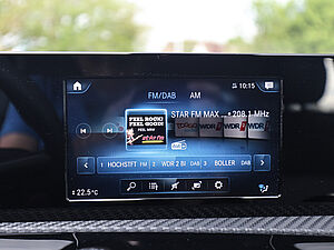 Mercedes-Benz A 250 e 11 navigation