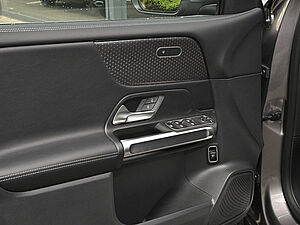 Mercedes-Benz GLB 200 d Progressive Advanced 22 navigation