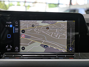 Volkswagen Golf VIII Life 1,0 l TSI 14 navigation