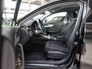 Audi A4 Avant advanced 40 TDI quattro S tronic 6 navigation