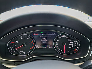 Audi A4 Avant advanced 40 TDI quattro S tronic 17 navigation
