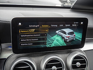 Mercedes-Benz GLC 43 AMG 4M 12 navigation