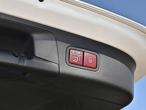 Mercedes-Benz GLA 220 4M AMG Line 31 navigation