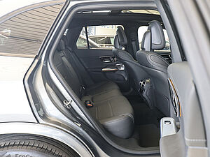 Mercedes-Benz GLC 300 e 4M AMG Sport Premium Plus 4 navigation