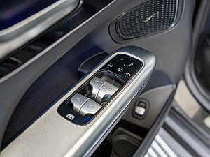 Mercedes-Benz GLC 200 4M Avantgarde Advanced Plus 22 navigation
