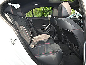 Mercedes-Benz A 200 Limo AMG Sport Advanced Plus 5 navigation
