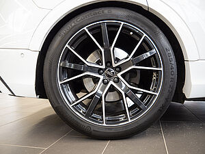 Audi Q8 50 TDI quattro S line 5 navigation