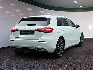 Mercedes-Benz A 250 e Progressive Advanced 3 navigation