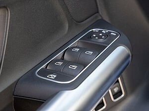 Mercedes-Benz B 250 e Progressive Advanced Plus 19 navigation