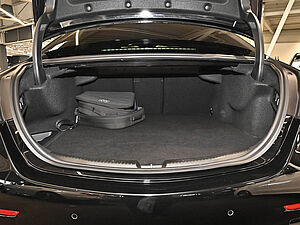 Mercedes-Benz C 300 e 4M AMG Line 29 navigation