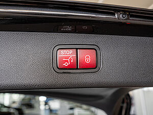 Mercedes-Benz E 300 e T Avantgarde Advanced Plus 30 navigation