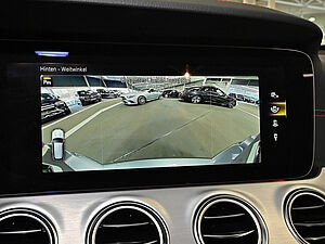 Mercedes-Benz E 53 AMG 4M T 12 navigation