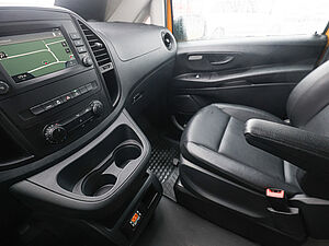 Mercedes-Benz Vito Mixto 119CDI 4x4 15 navigation