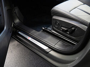 Audi Q3 35 TDI S line 30 navigation