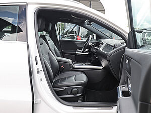 Mercedes-Benz GLA 250 e Progressive Advanced 2 navigation