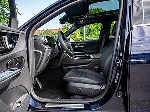 Mercedes-Benz GLC 220 d 4M AMG Line 8 navigation