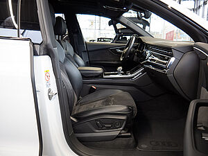Audi Q8 50 TDI quattro S line 2 navigation