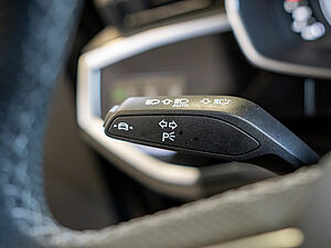 Audi Q3 S line 35 TFSI S tronic 16 navigation