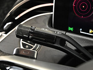 Mercedes-Benz E 220 d AMG Line 19 navigation