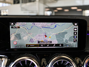 Mercedes-Benz EQB 300 4M AMG Sport Advanced 11 navigation