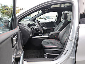Mercedes-Benz B 220 d AMG 10 navigation