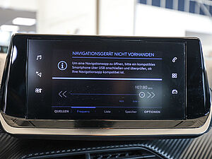 Peugeot 2008 Active Pack 11 navigation