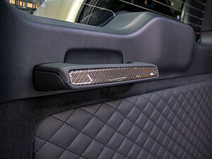 Mercedes-Benz G 63 AMG Grand Edition 33 navigation