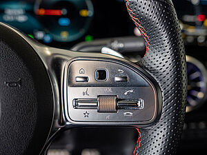 Mercedes-Benz EQB 300 4M AMG Sport Advanced Plus 16 navigation