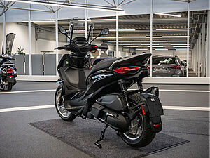 Piaggio Beverly 400 2 navigation