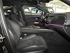 Mercedes-Benz E 220 T d AMG Line 3 navigation