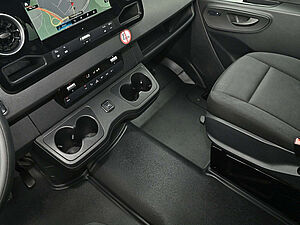 Mercedes-Benz Sprinter 317 CDI Tourer L3 14 navigation