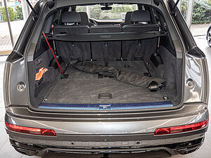 Audi Q7 50 TDI quattro competition plus 20 navigation