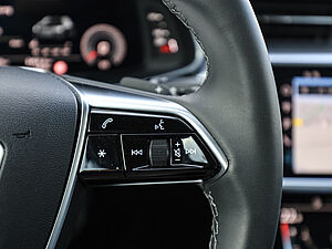 Audi A6 Avant advanced 40 TDI quattro S tronic 19 navigation