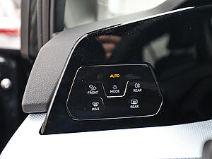 Volkswagen Golf VIII Goal 1,5 l TSI 31 navigation