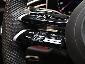 Mercedes-Benz E 300 e AMG Sport Advanced Plus 17 navigation