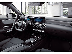 Mercedes-Benz A 250 e AMG Sport 4 navigation
