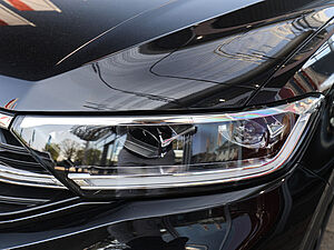 Volkswagen T-Roc R 2.0 TSI 4M DSG 33 navigation