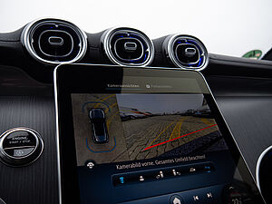Mercedes-Benz GLC 200 4M AMG Line 11 navigation