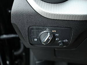 Audi Q2 35 TFSI S Line Black 30 navigation