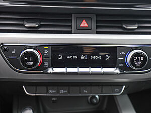 Audi A4 Avant S line 35 TFSI S tronic 14 navigation