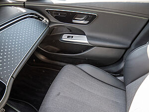 Mercedes-Benz E 220 d T Avantgarde 15 navigation