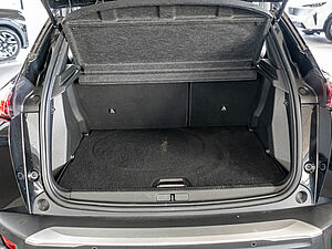 Peugeot 2008 2008e GT 22 navigation