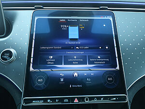 Mercedes-Benz EQE 43 AMG 4M 12 navigation