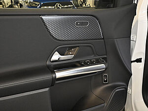 Mercedes-Benz B 200 Progressive 27 navigation